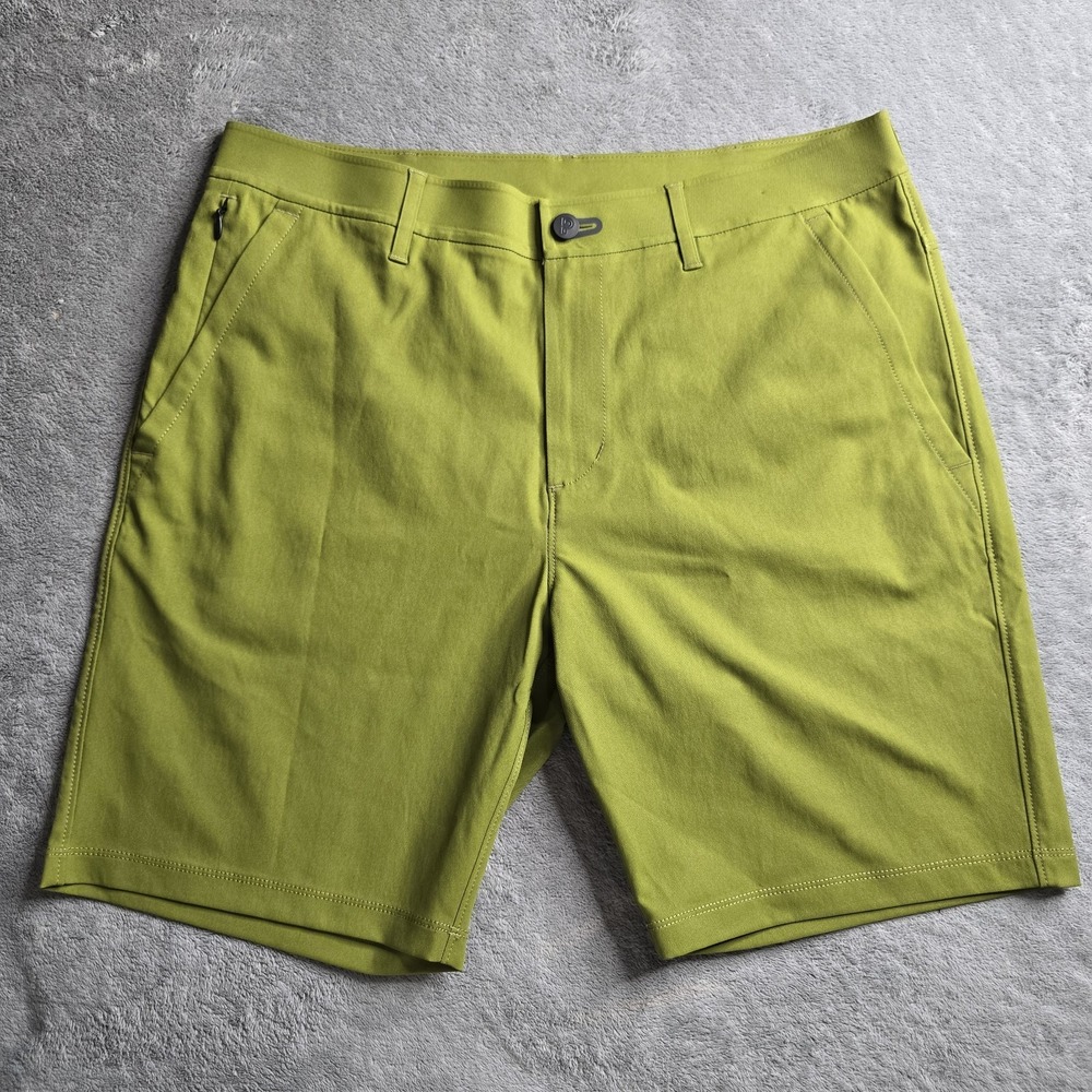Public Rec Shorts Mens 33 Green 8" Inseam Dealmaker Golf Casual Performance